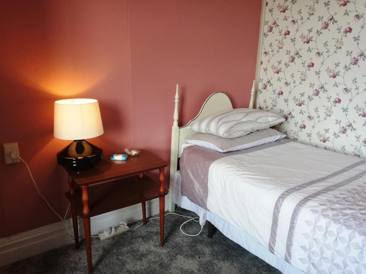 Rustic Country 1878 Hotel Oxford Bagian luar foto